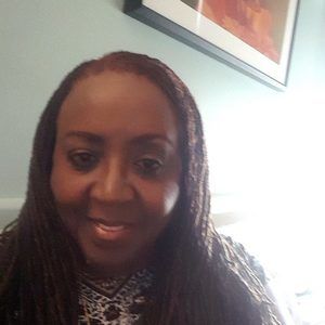 Meet your Posher, Renita